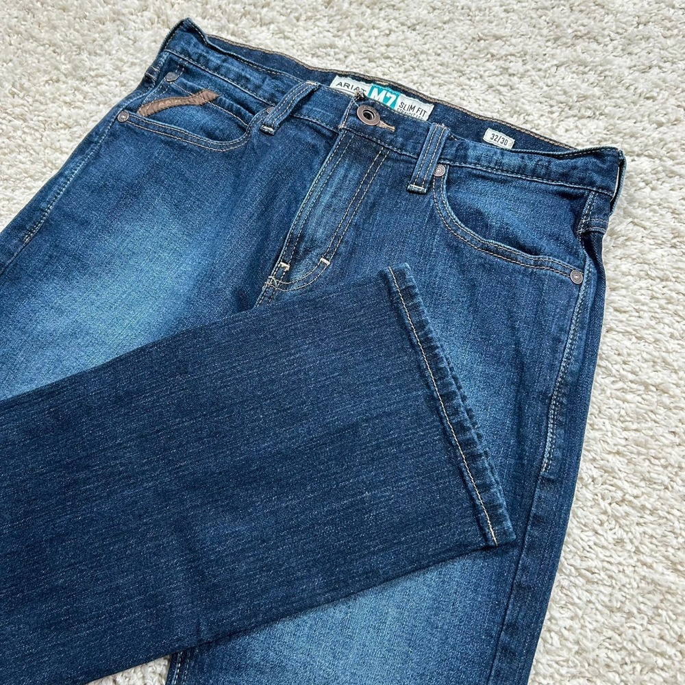 Ariat M7 Slim Fit Straight Leg Jeans 32x30 Fits 32X29 Blue Fremont Legacy Denim